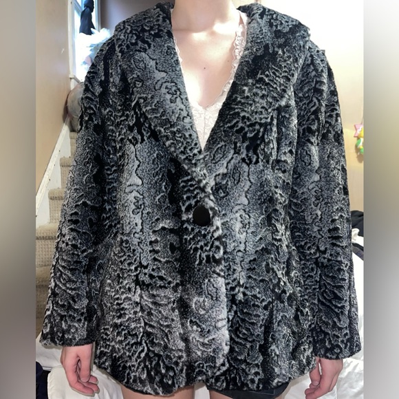 Vintage Faux Fur Olympia Jacket - Picture 1 of 3